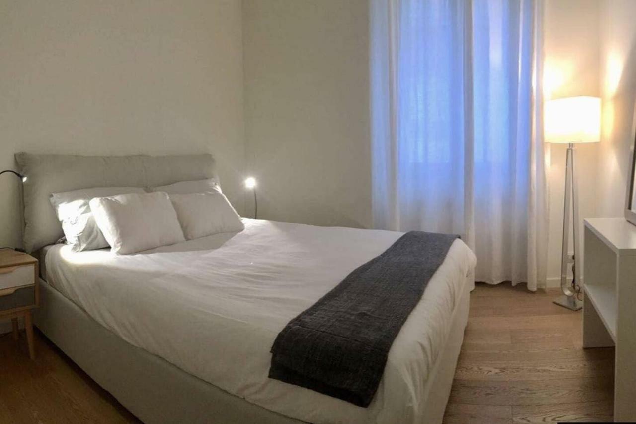 Joivy 1Br Apt In Isola With Stunning View To Bosco Verticale Milan Exterior photo